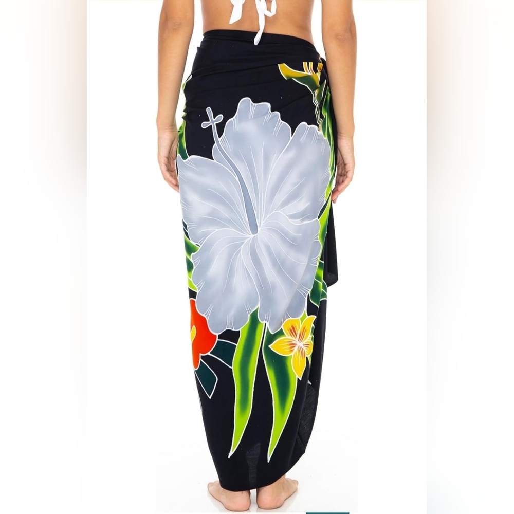 SHU-SHI Hand-Painted Hibiscus Sarong Beach Cover-Up Pareo Wrap BNWT - Picture 6 of 7